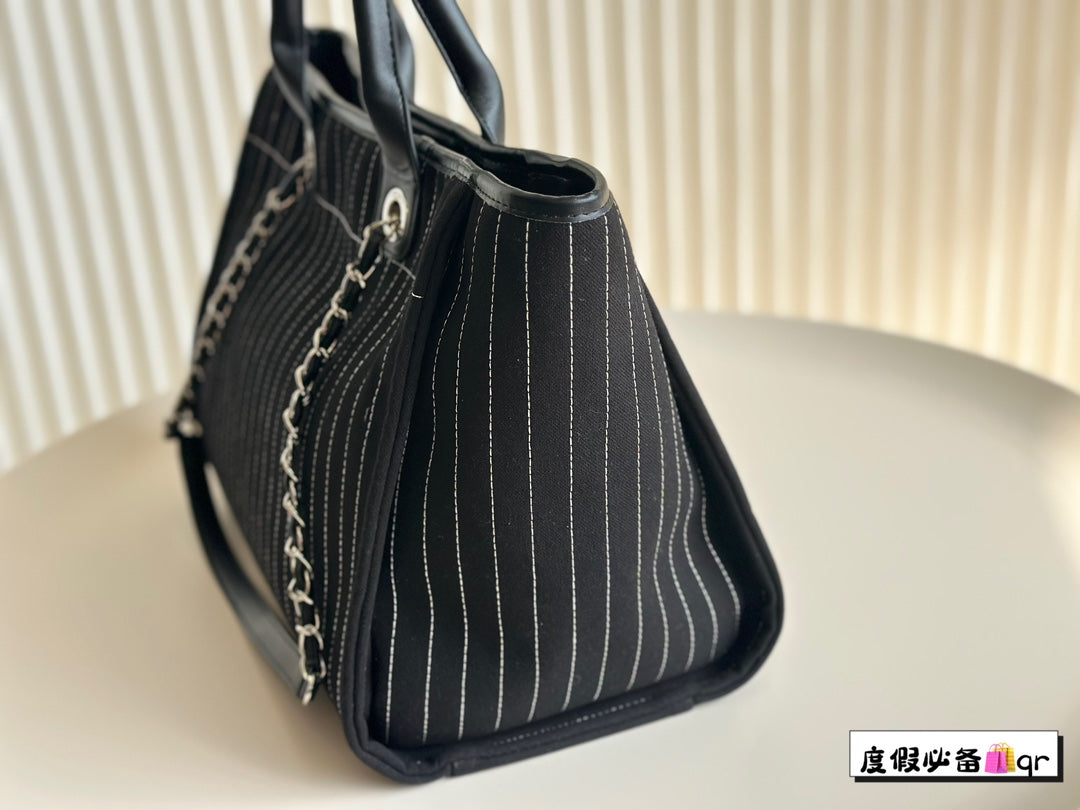 CC new arrival tote bag size: 36*28cm