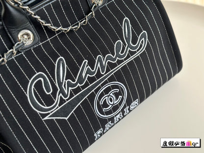 CC new arrival tote bag size: 36*28cm