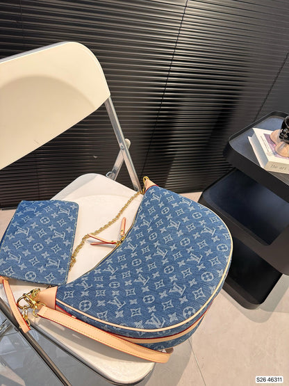 Louis new arrival hobo denim bag size: 41* 24 cm