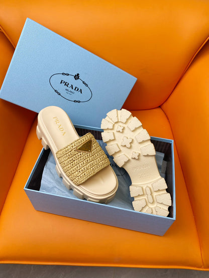 Pra 2024 new arrival women slippers