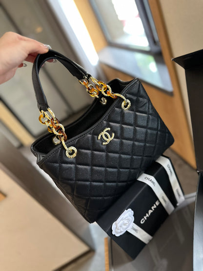 Cc new arrival vintage tote bag caviar leather size: 27cm