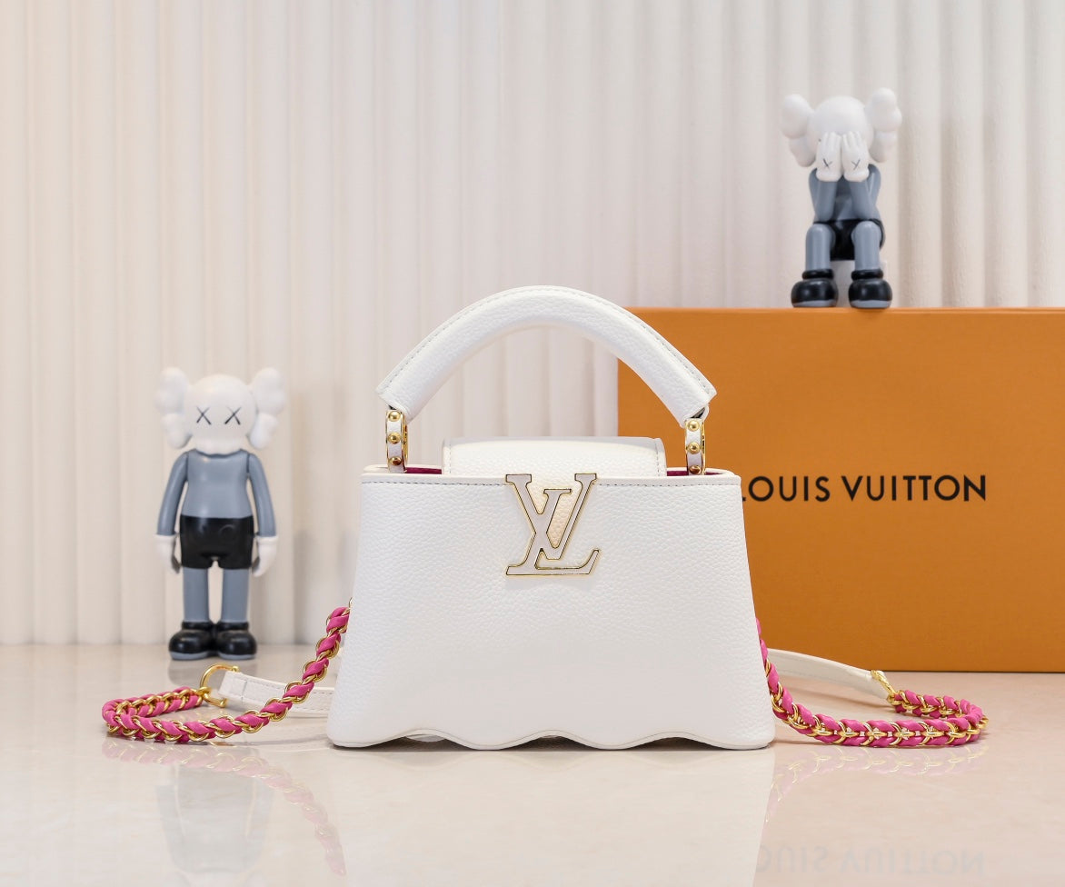 Louis new arrival M22122 Capushell Taurillon leather