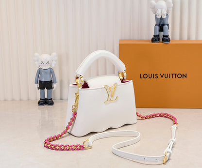 Louis new arrival M22122 Capushell Taurillon leather