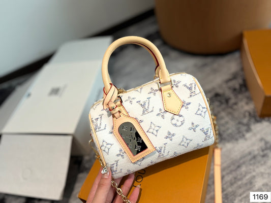 Louis new arrival speedy bag size; 20cm