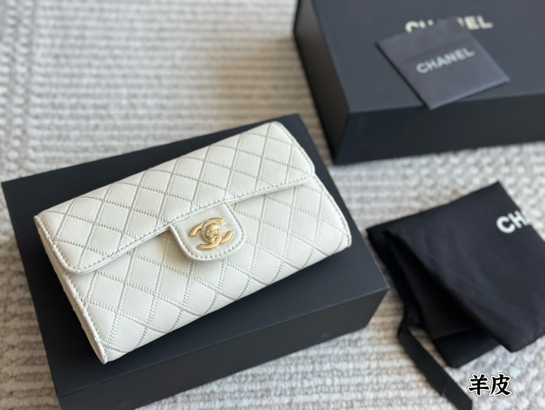 Cc new arrival woc chain bag size: 19cm