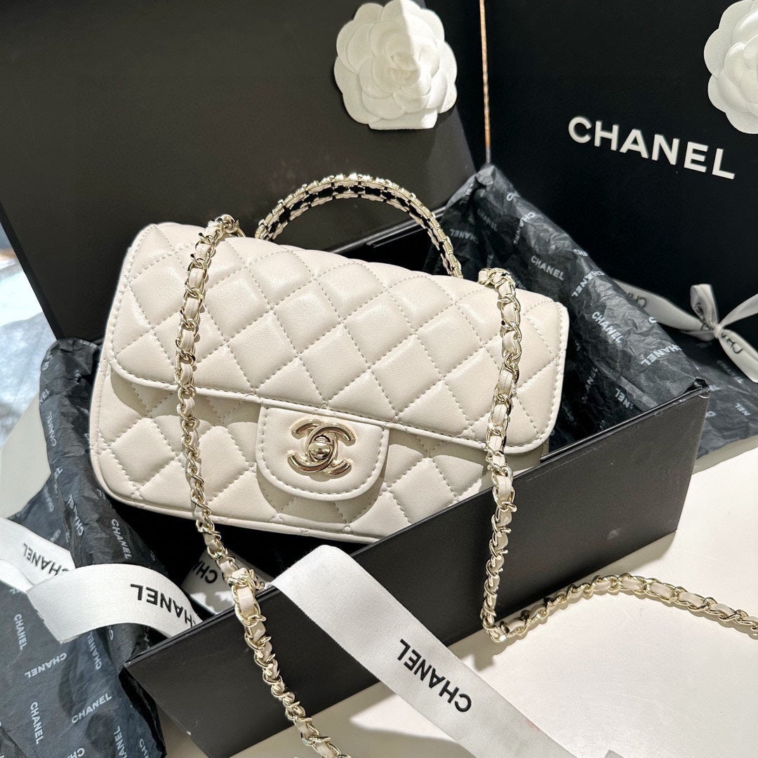 CC new arrival cocohandle bag size: 22 cm