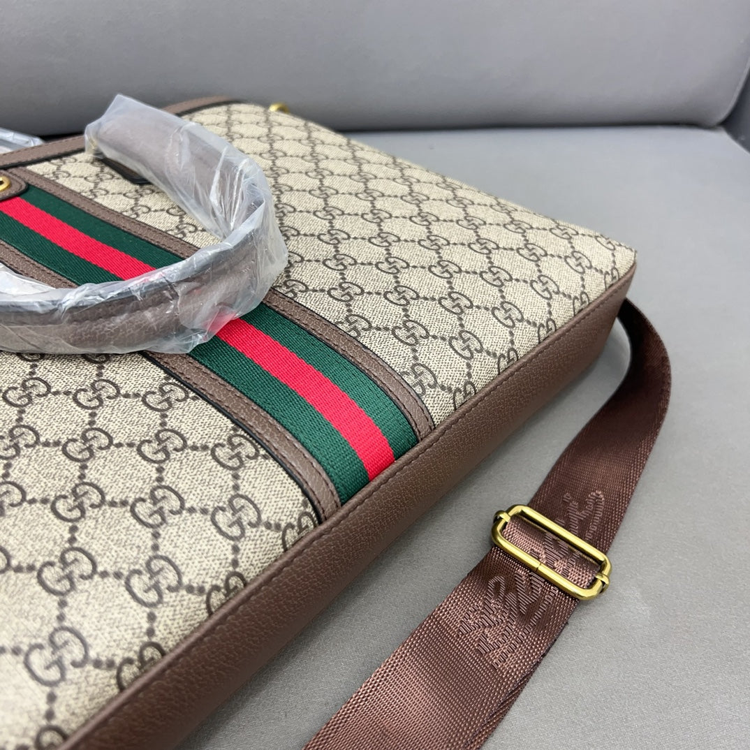 GG new arrival men and women handbag 02 size:  28 x 38 cm