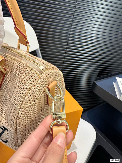 Louis new arrival Noe Purse bag size: 25 * 14 cm