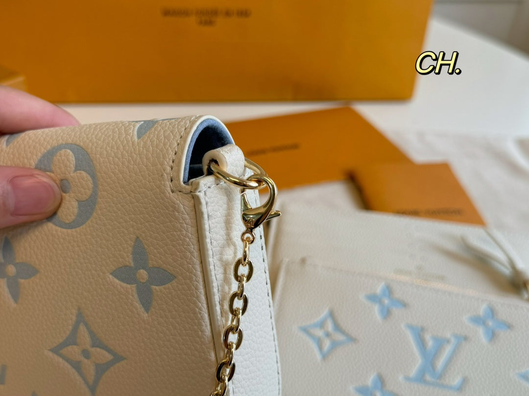 Louis new arrival bag wallet size: 22×13 cm