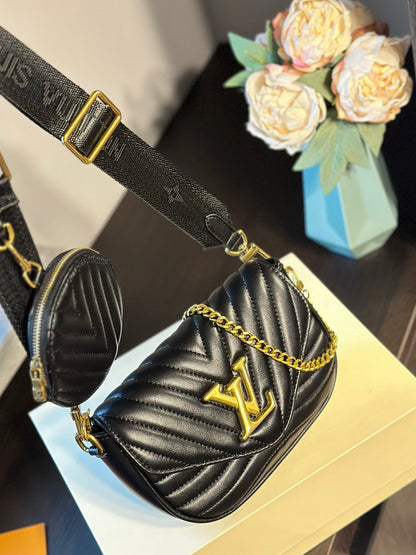 Louis Multi Pochette New Wave size: 21x13x6.5cm