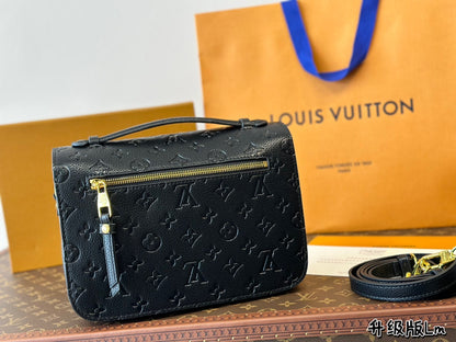 Louis new arrival bag size: 25 cm