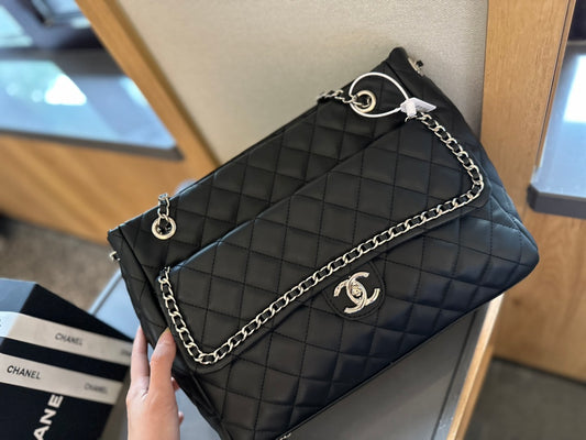CC new arrival vintage bag size: 35 cm