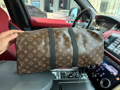 Louis new arrival keepall Bandouli��re bag size: 45x20x27cm