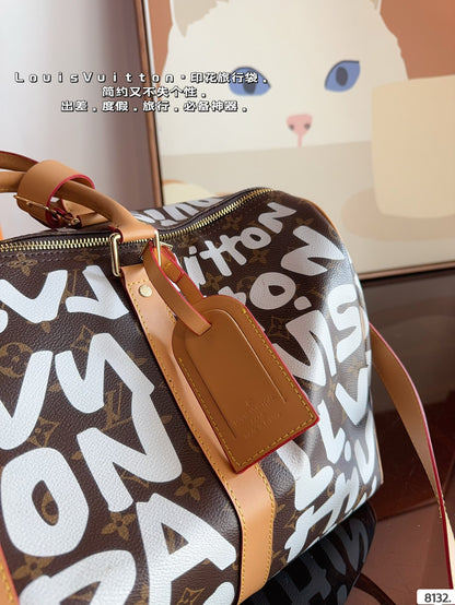 Louis new arrival keepall bag size: 45*22*27 cm