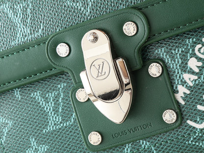 Louis new arrival Soul Trunk bag size: 19*15*7 cm