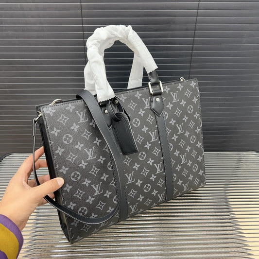 Louis new arrival briefcase laptop bag size: 40*32 cm