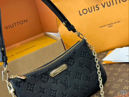 Louis new arrival hobo pochette bag size: 24*11 cm