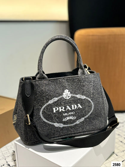 Pra new arrival tote bag size:30 * 19 cm