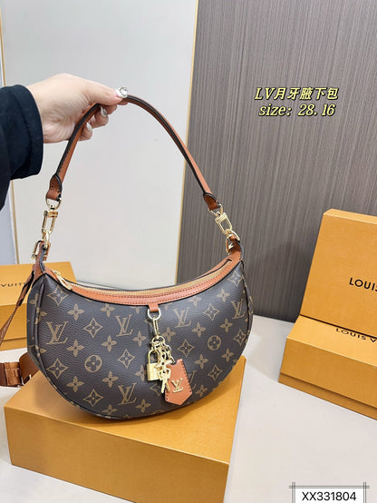 Louis new arrival hobo bag size: 28*16 cm