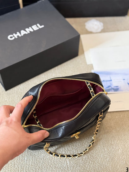 Cc new arrival 24K camera bag size: 25*17 cm
