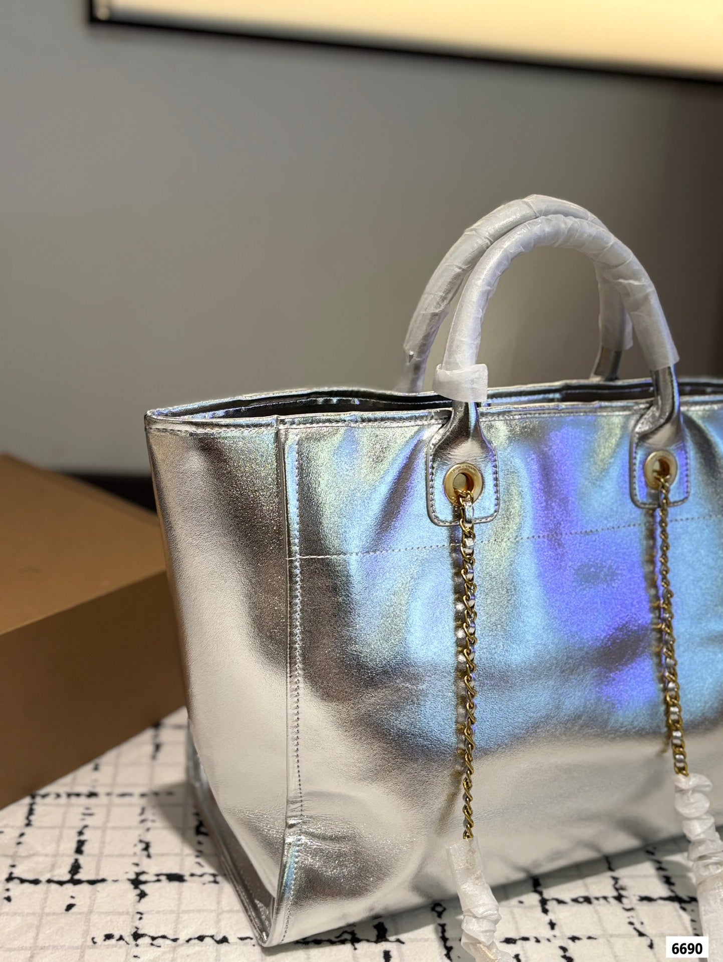 Cc new arrival tote bag gold silver size:36*30 cm