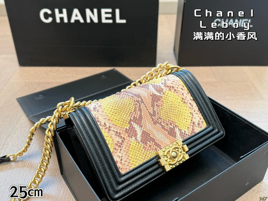 Cc new arrival chain leboy bag size: 25*14 cm