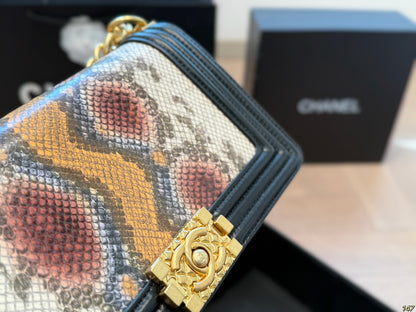 Cc new arrival chain leboy bag size: 25*14 cm