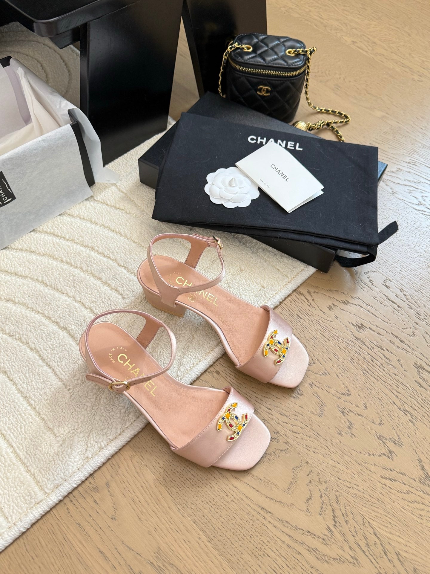 CC new arrival women 25p shoes 011