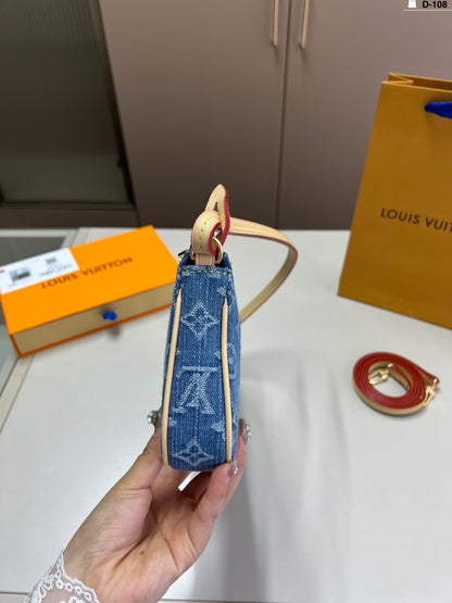 Louis new arrival IVY bag size: 21*12 cm