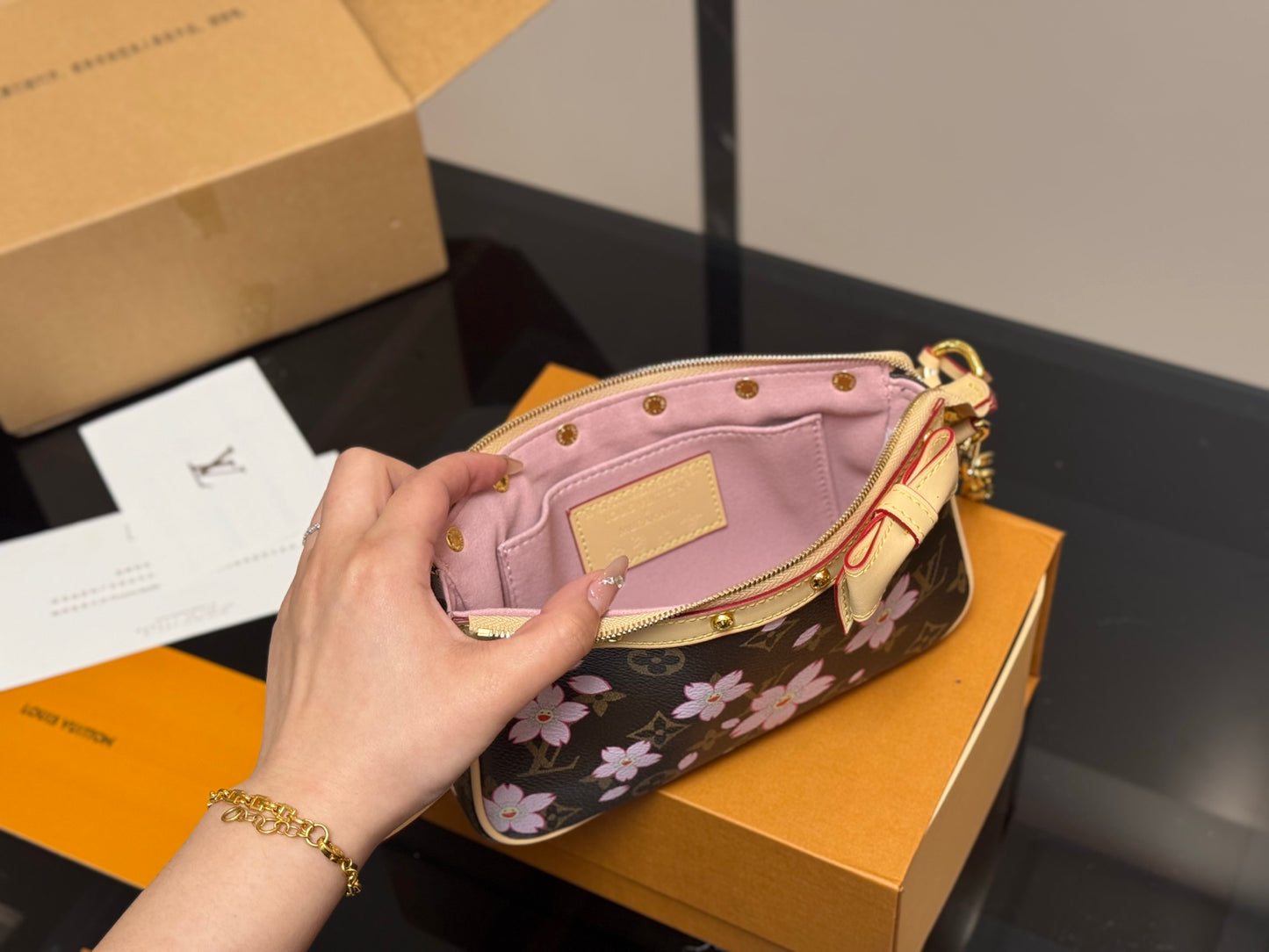 Louis new arrival chain bag 008 size: 21*12cm