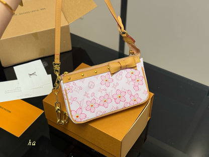 Louis new arrival chain bag 008 size: 21*12cm