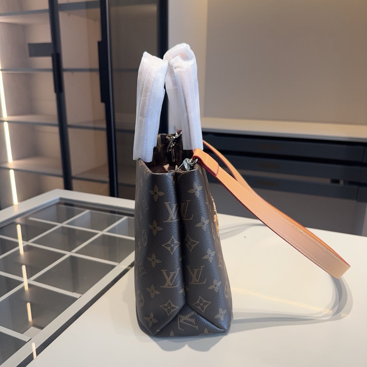 Louis new arrival sopper tote bag