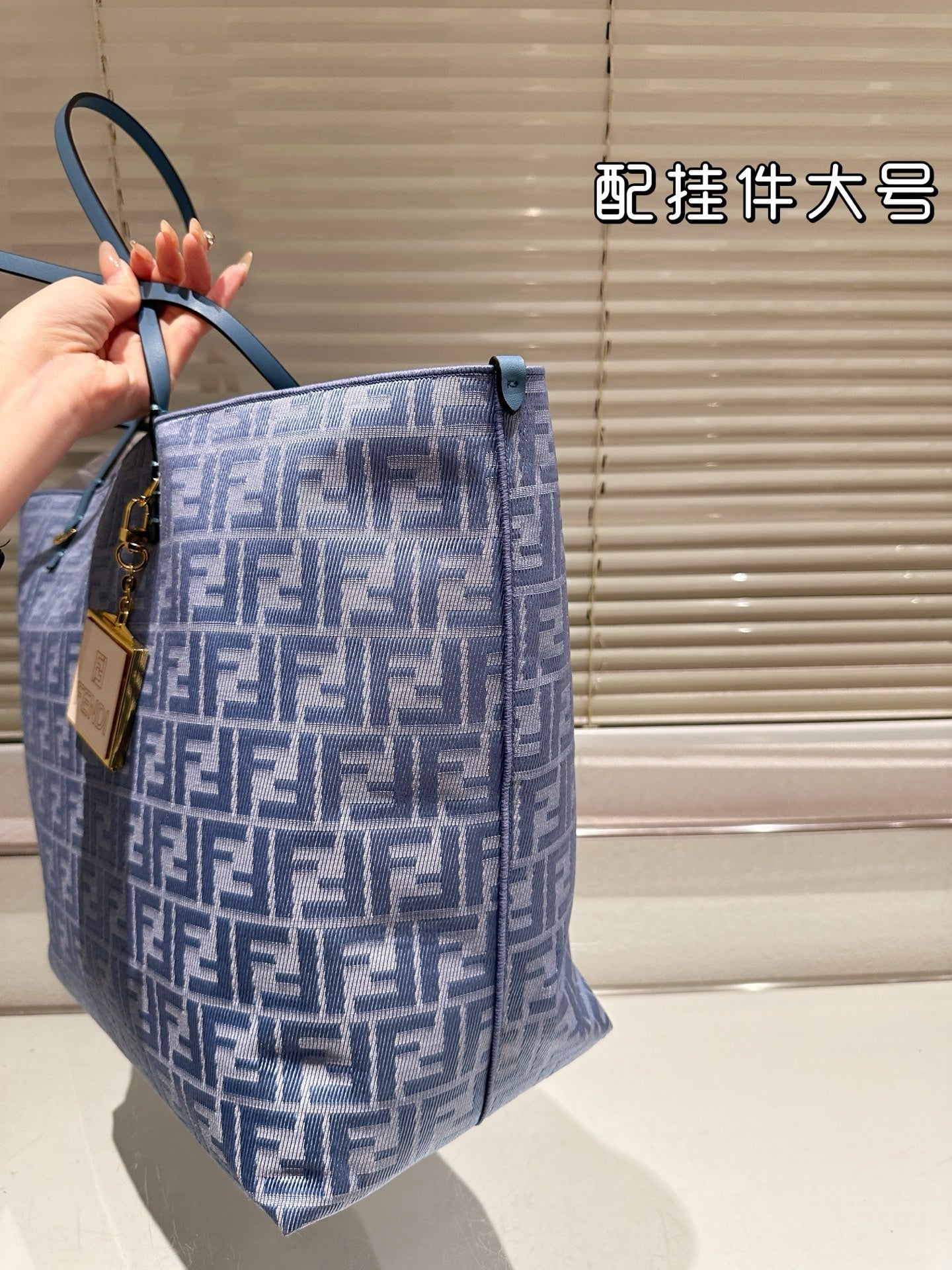 fen new arrival tote bag big size: 36*34 cm
