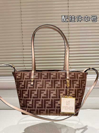 fen new arrival tote bag mediums size: 23*18 cm