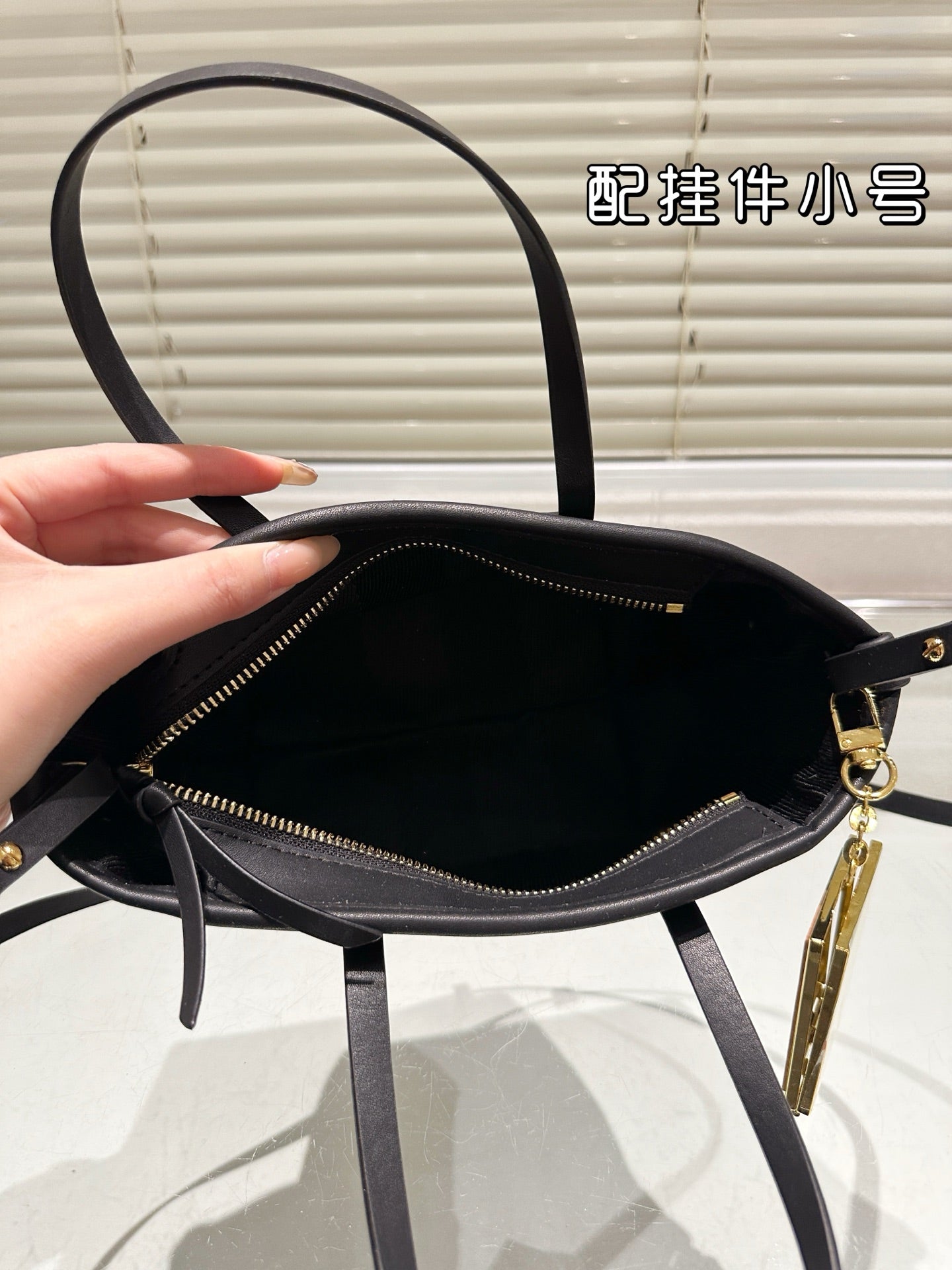 fen new arrival tote bag size: 17*14cm