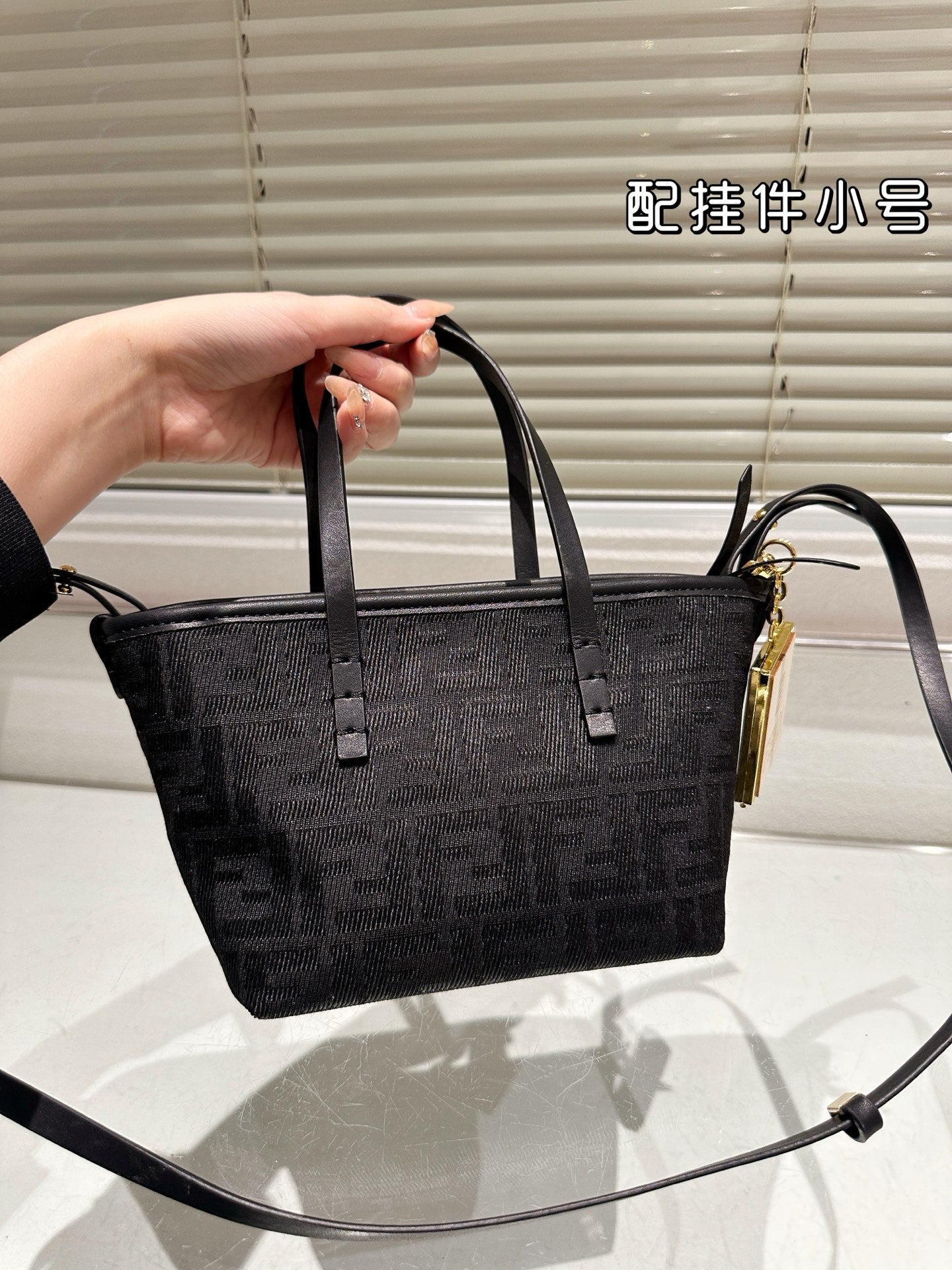fen new arrival tote bag size: 17*14cm