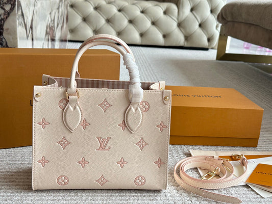 Louis new arrival onthego bag 008 size: 25*20 cm