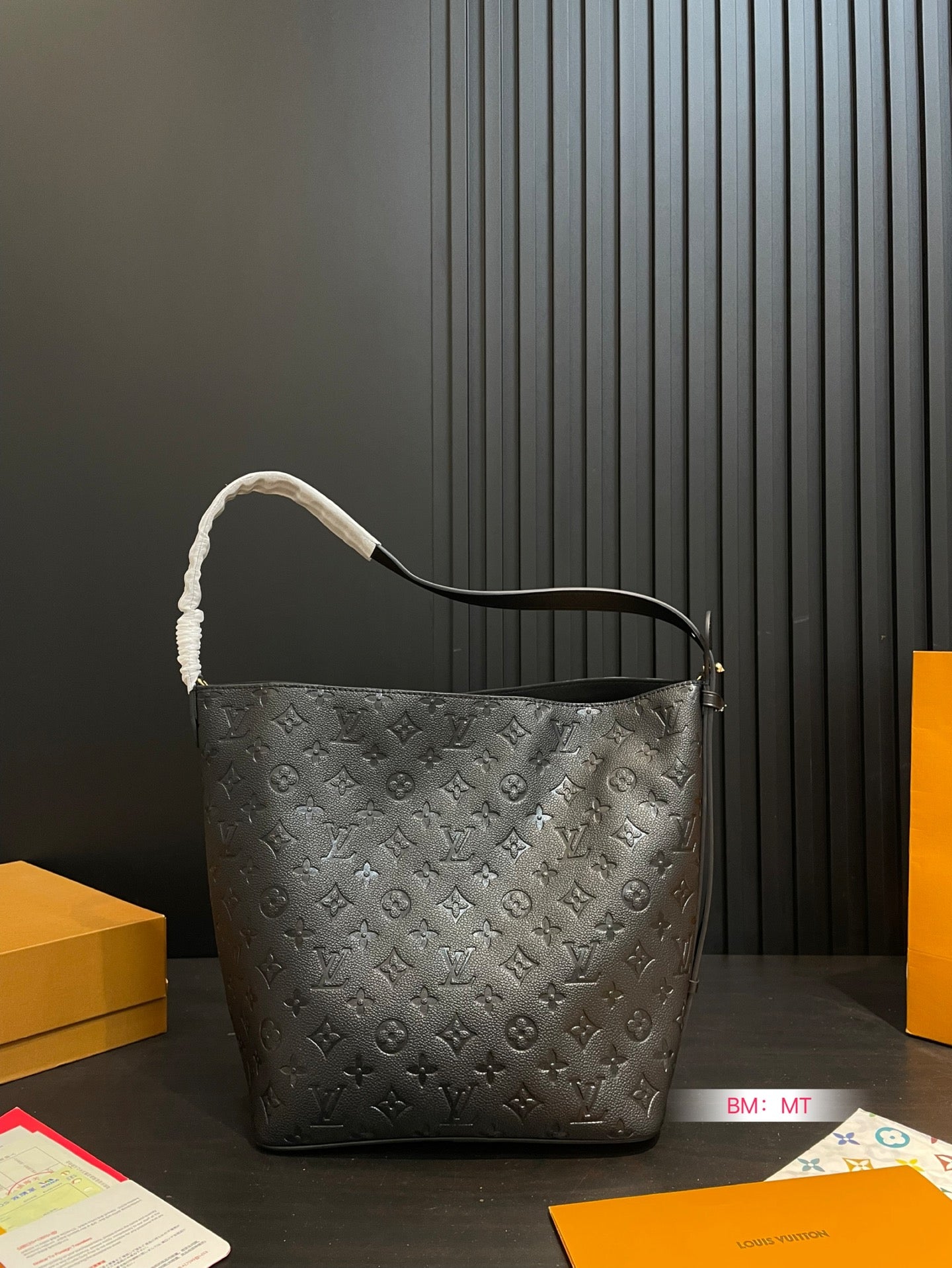 Louis new arrival ALL IN BB hobo bag 003 size:26*30 cm