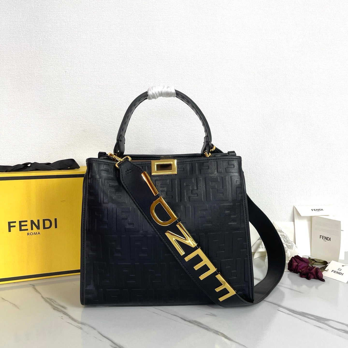 Fen new arrival perkaboo tote bag 006 size: 30 cm