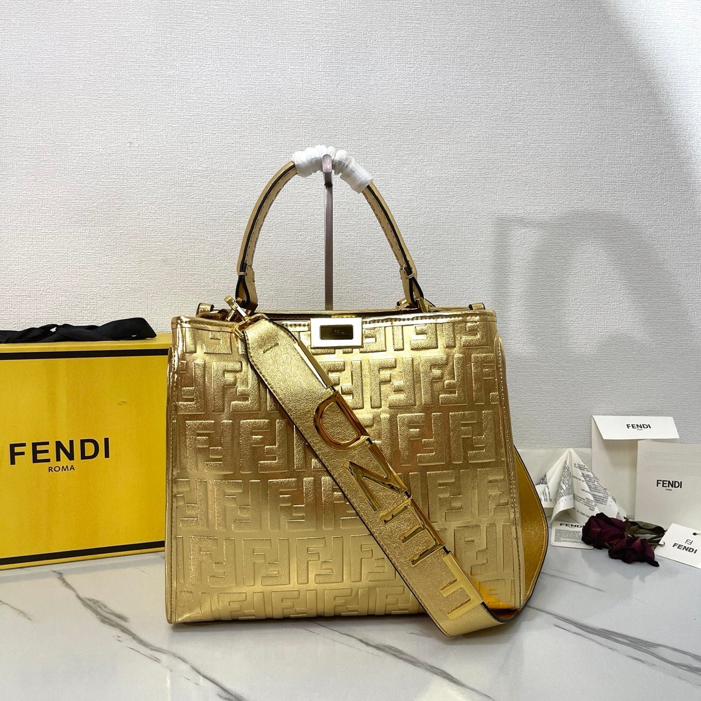Fen new arrival perkaboo tote bag 006 size: 30 cm