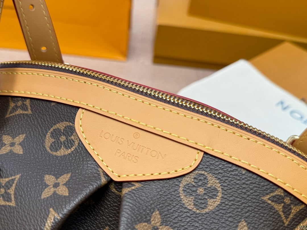 Louis new arrival vintage bag 009 size: 32 * 21 cm