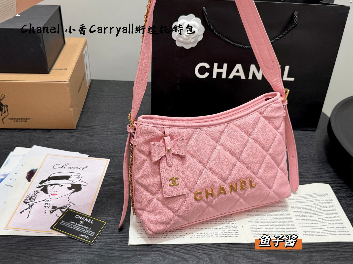 CC new arrival carryall tote hobo bag size: 31*24 cm