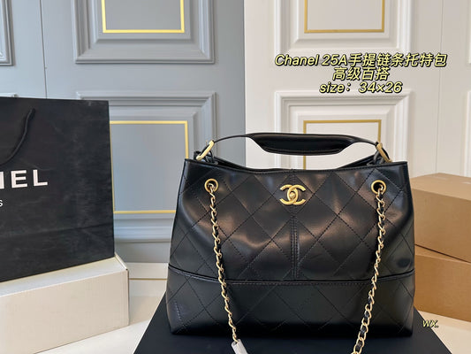 Cc new arrival 25A hobo tote bag size: 34*26 cm