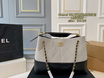 Cc new arrival 25A hobo tote bag size: 34*26 cm