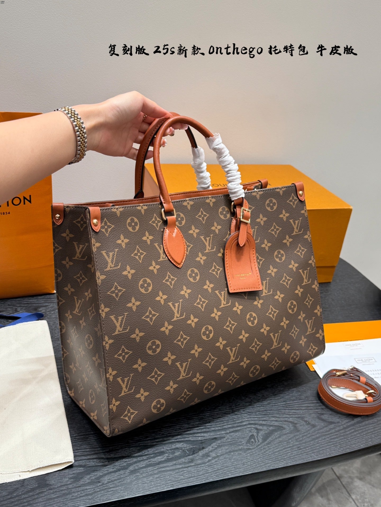 Louis new arrival 25ss onthego tote bag size: 41 cm