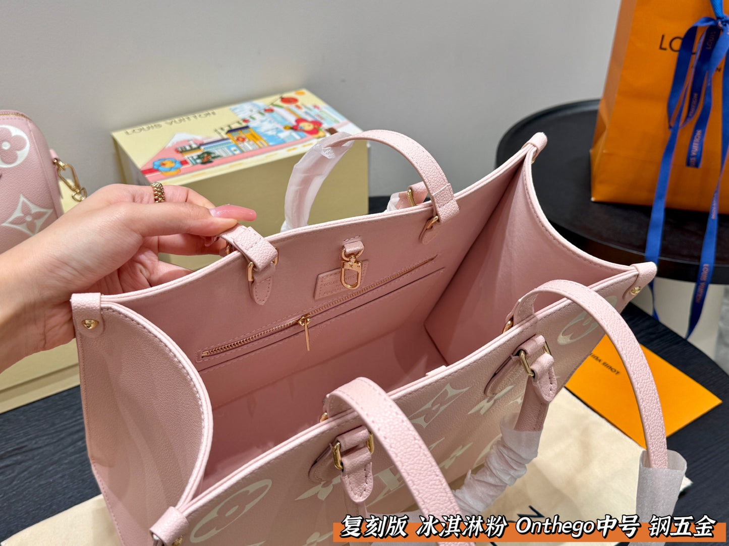 Louis new arrival pink Onthego tote bag