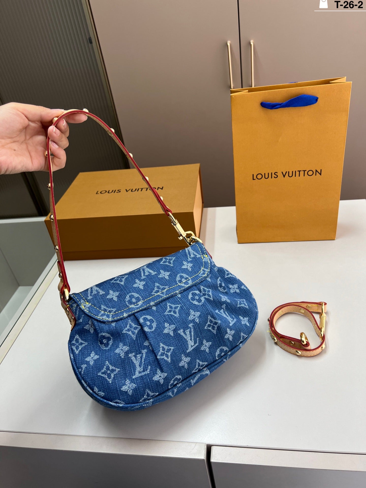 louis new arrival Sunset vibe bag size: 25*16 cm