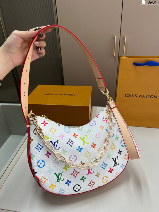 louis new arrival Cookie bb bag size: 28*19 cm