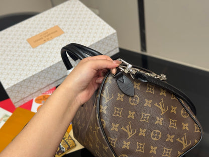 Louis new arrival 25ss keepall bag size: 30cm