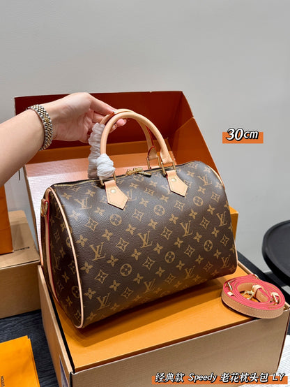Louis new arrival Speedy bag size:30  cm